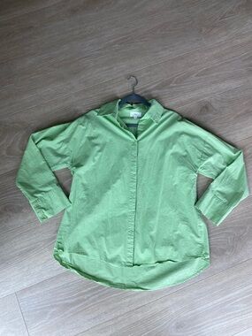 100% Cotton Button Down Shirt Green Medium Lightweight Relaxed Fit